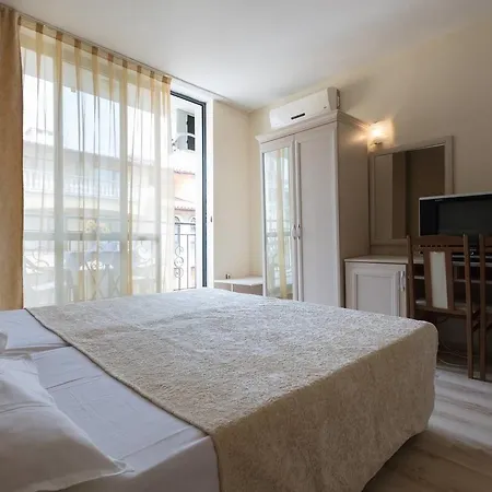 ❤quite Studio With Kitchen & Balcony +washer❤cs❤ Apartman