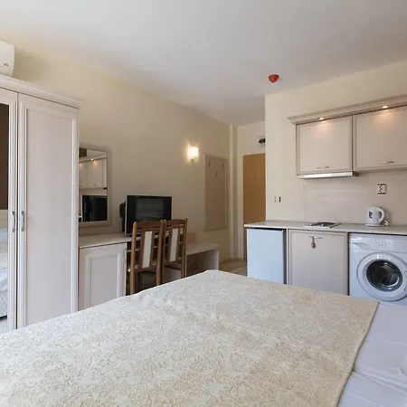 ❤quite Studio With Kitchen & Balcony +washer❤cs❤ Apartman Napospart